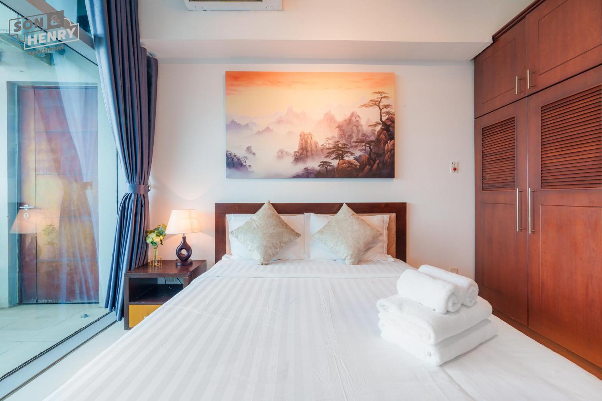 Son&Henry Sailing Tower Apartment Ho Chi Minh City Exterior photo