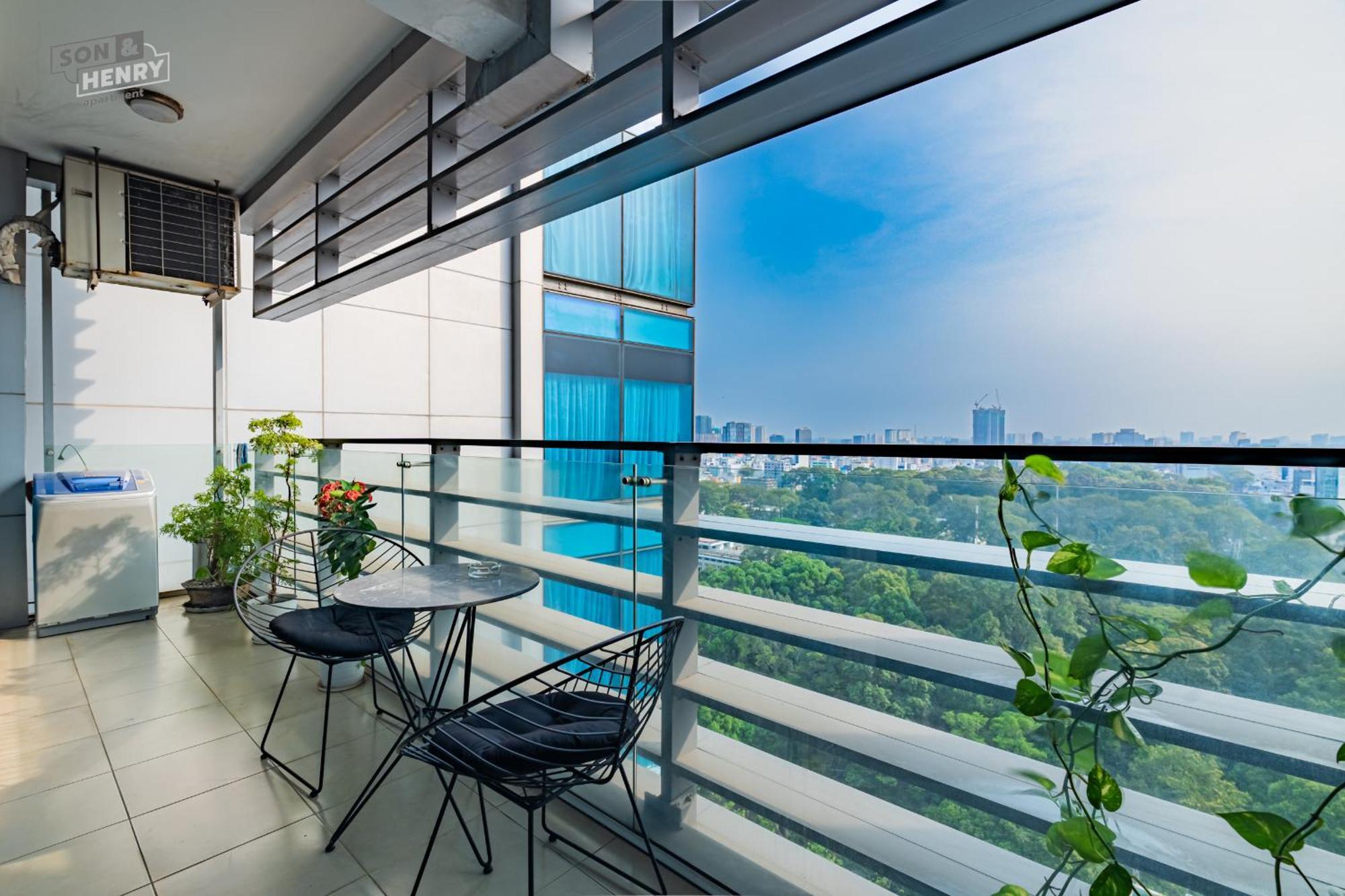 Son&Henry Sailing Tower Apartment Ho Chi Minh City Exterior photo